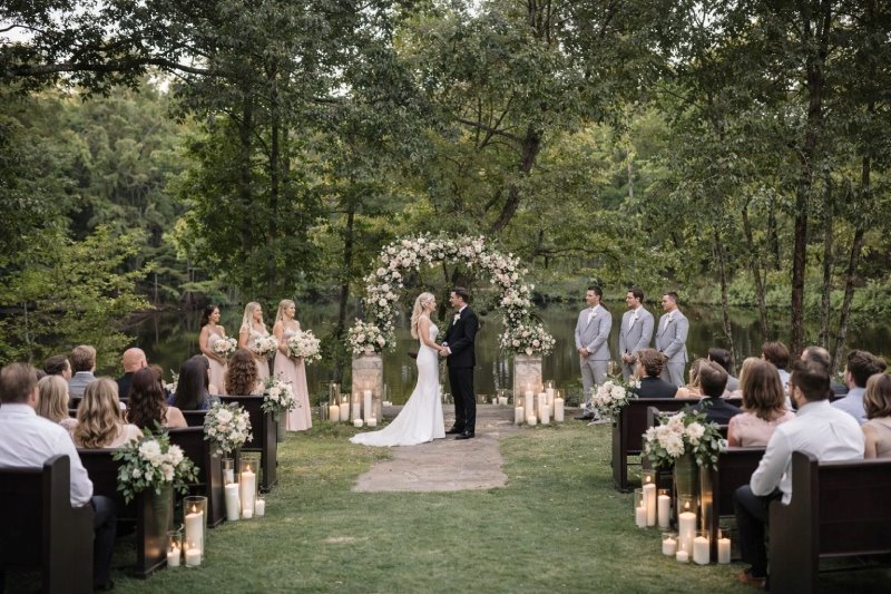 Alda’s Magnolia Hill venue atmosphere