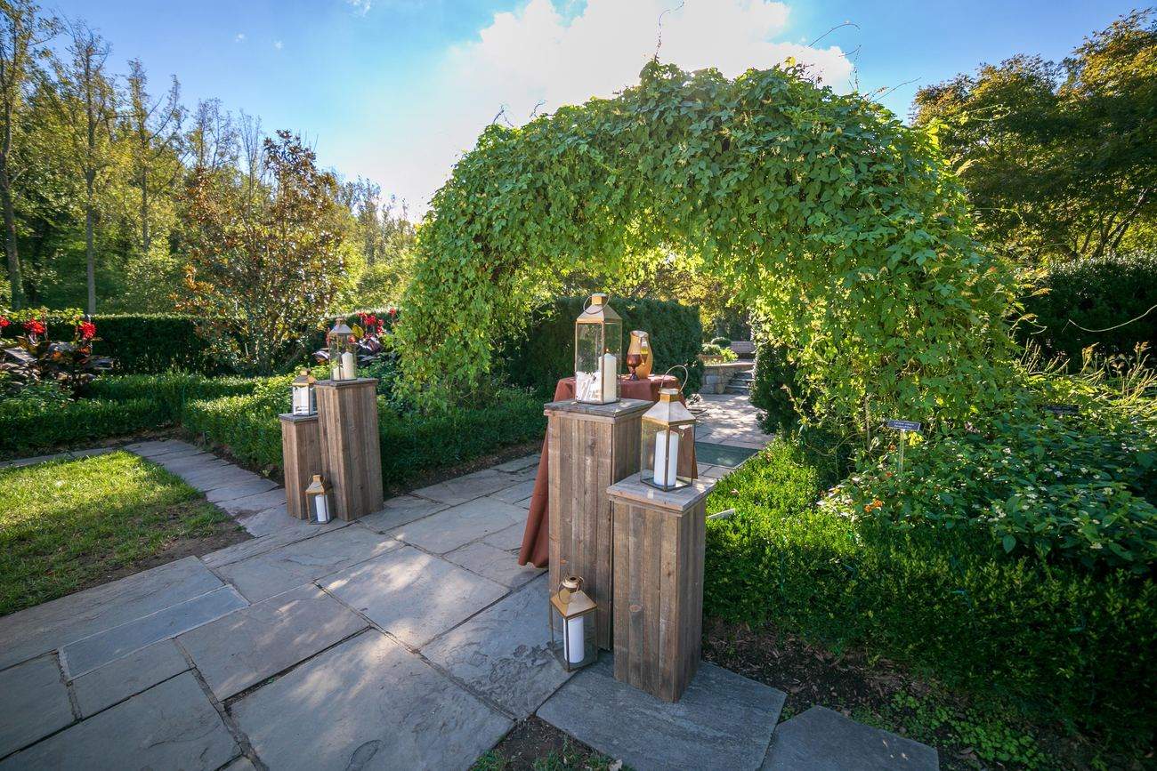 Brookside Gardens wedding venue