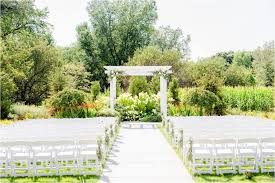 Bay Pointe Woods wedding venue